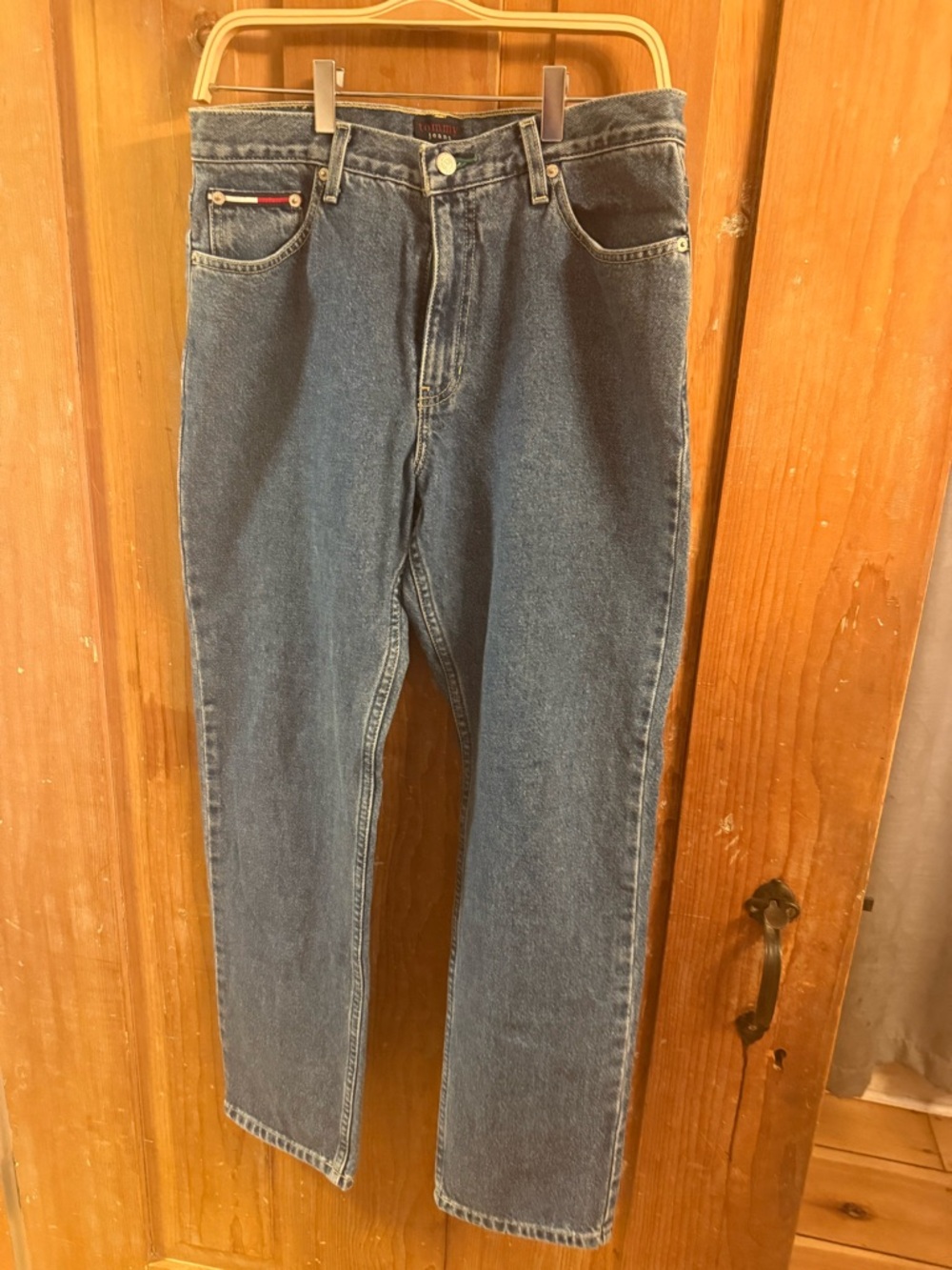 Tommy Hilfiger Men's Straight-Leg Denim Jeans in Medium Blue